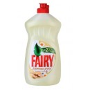 Засіб для миття посуду Fairy Ніжні руки Ромашка і вітамін Е 450 мл